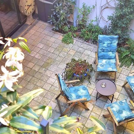 Logies La Chevre Folle - Lodging & Cooking In Style With Shared Kitchen Ostend Exterior photo